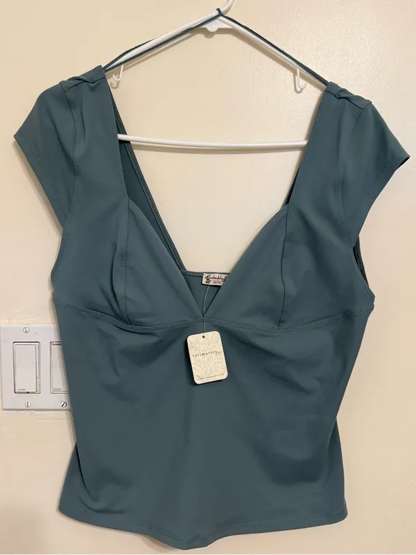 Free People Intimately XL Celtic Green Deep V Neck Fitted Top NWT - Image 3