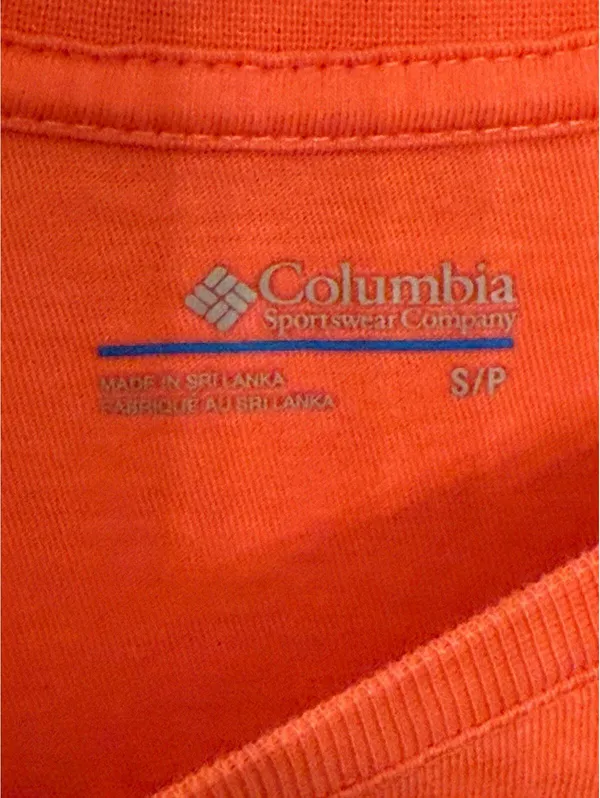 Women's Columbia long sleeve tshirt, coral, size small - Image 3