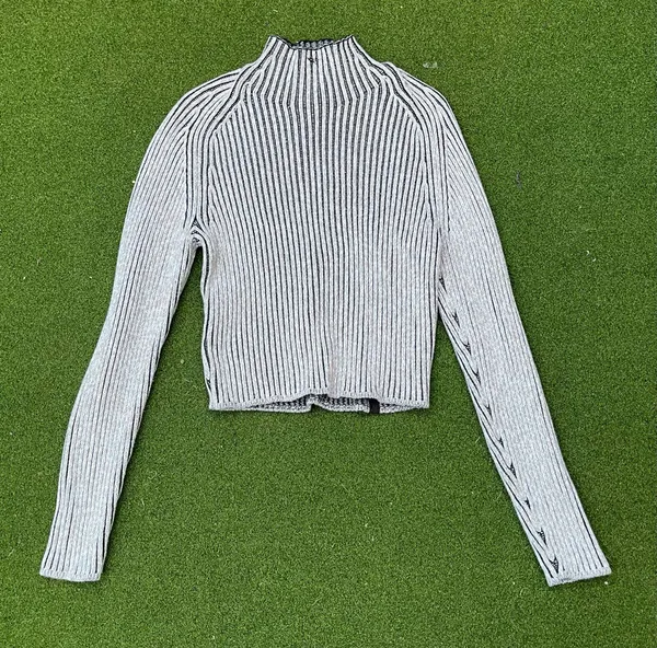 Lululemon Cotton-Cashmere Blend Mock Neck Sweater Gray Womens Size 0 - Image 5