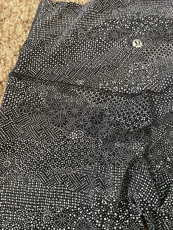 Lululemon Align 25” - Image 2