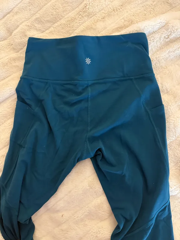 Athleta Leggings 7/8 - Image 3