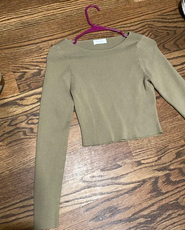 Meshki New Green  Knit Top - Image 3