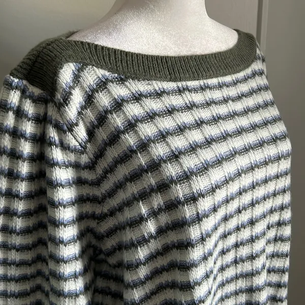 New Nine West Women’s Cozy Boatneck Striped Stitch Knit Long Sleeve Sweater - Image 3