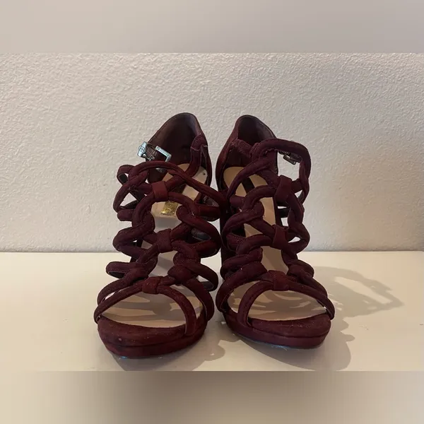 BCBGMaxAzria Women’s Burgundy Strappy Heels‎ Size 6 B - Image 3