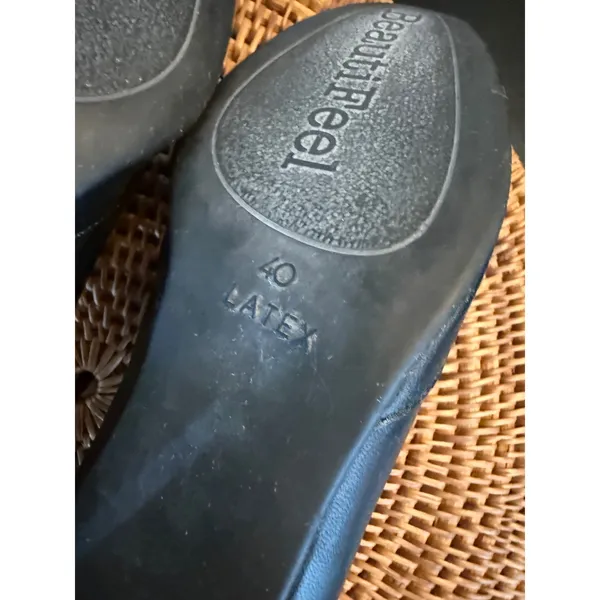 BeautiFeel Black Leather Cap Toe Kitten Heel Loafers‎ Shoes Womens Size 40 - Image 10