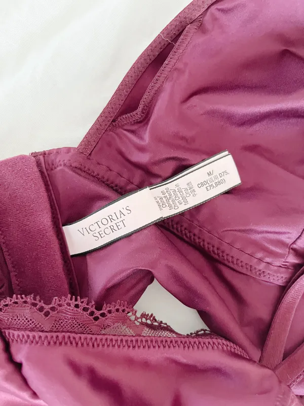 Victoria’s Secret Satin Bralette - Image 4