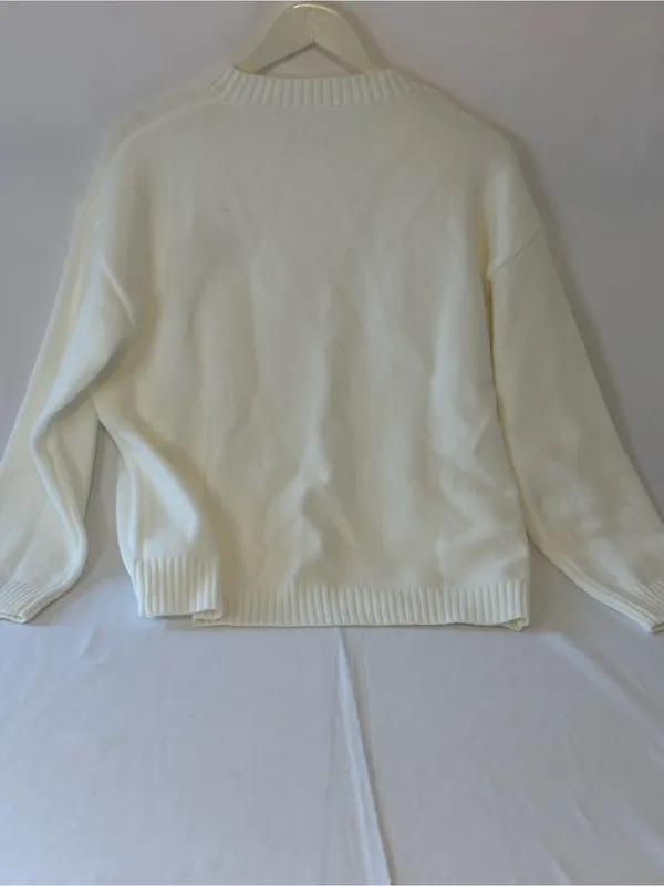 Womens White Sweater Heart Design Crewneck Size L Cute Minimalist Valentine - Image 2