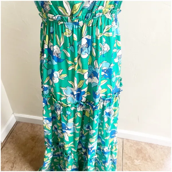 Monteau Los Angeles Floral Tiered Maxi Dress Green Size Large V-Neck Bohemian - Image 11
