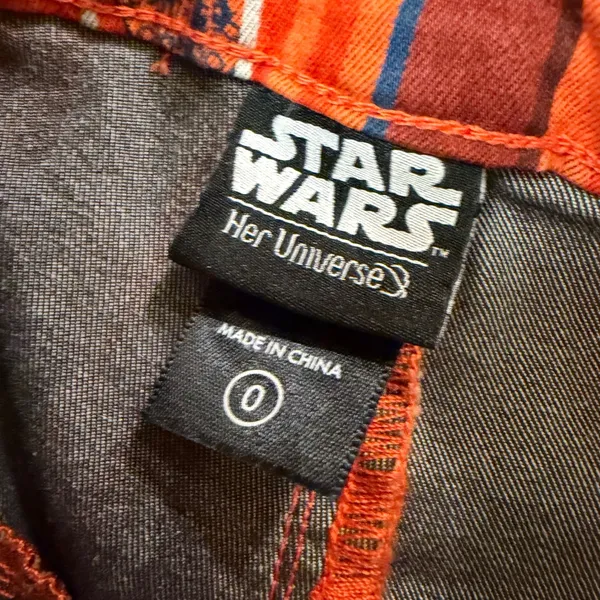 NWOT Her Universe Star Wars Solo Millennium Falcon Striped High Waisted Shorts 0 - Image 6