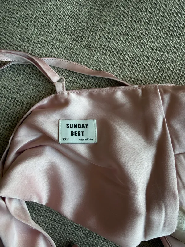 Aritzia Sunday Best Silk Tank - Image 3