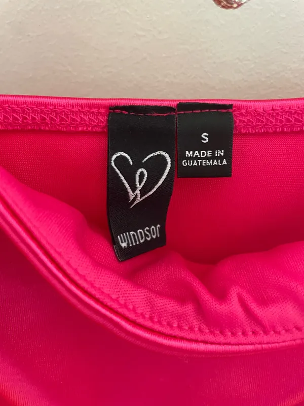 Windsor Barbie pink satin dress - Image 2