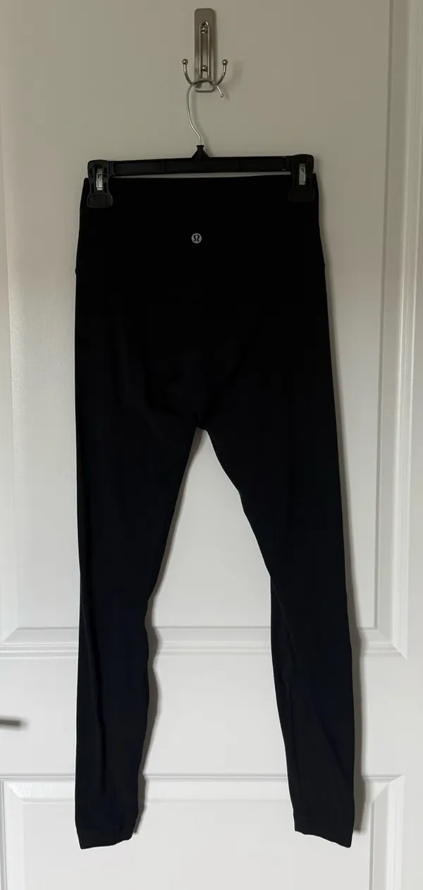 Lululemon Leggings Align 25" High-Rise Black 6 - Image 4