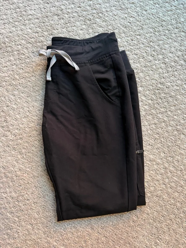 FIGS Scrub Pants - Image 2