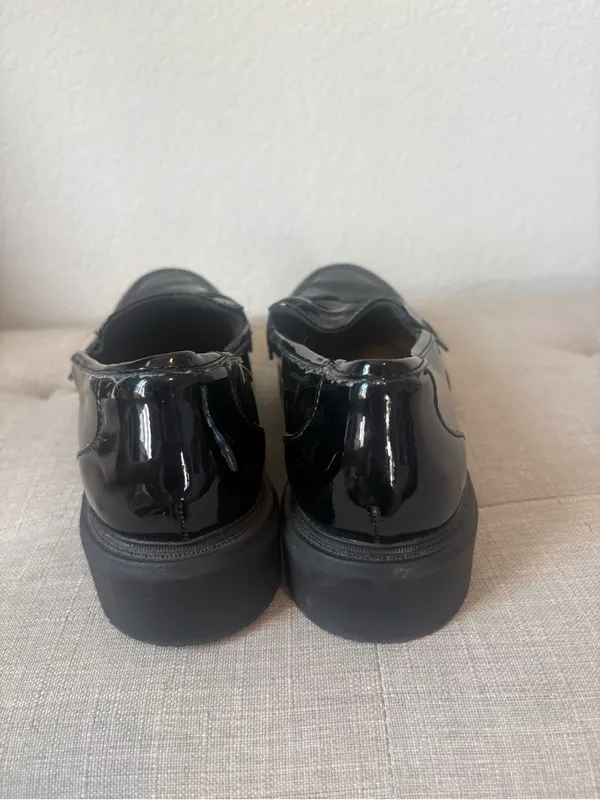 Clark’s women’s Black Patent Leather Penny Loafers 8 - Image 6