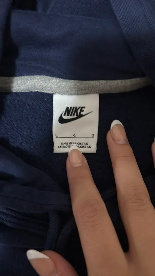 Navy Blue Nike Hoodie Men’s - Image 2