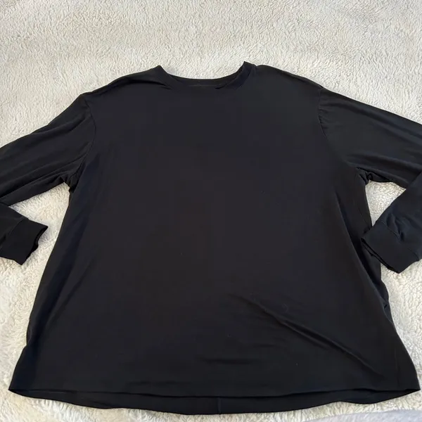 Nike Women’s Black Dri-Fit Long Sleeve Shirt L Yoga Athleisure Luxe Preppy Yoga - Image 2