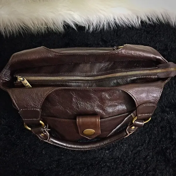 Unzip to expand! ACP High End Chocolate Brown Genuine‎ Leather Bag! - Image 4