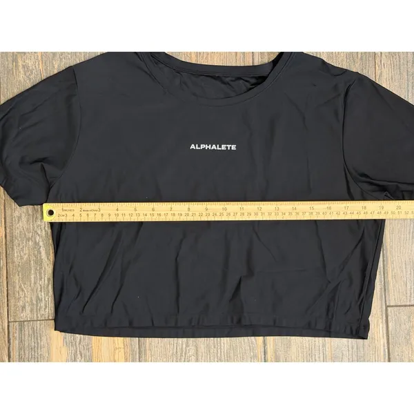 Alphalete Womens Cropped Short Sleeve Workout Tee Black Minimalist‎ Logo S/M - Image 3