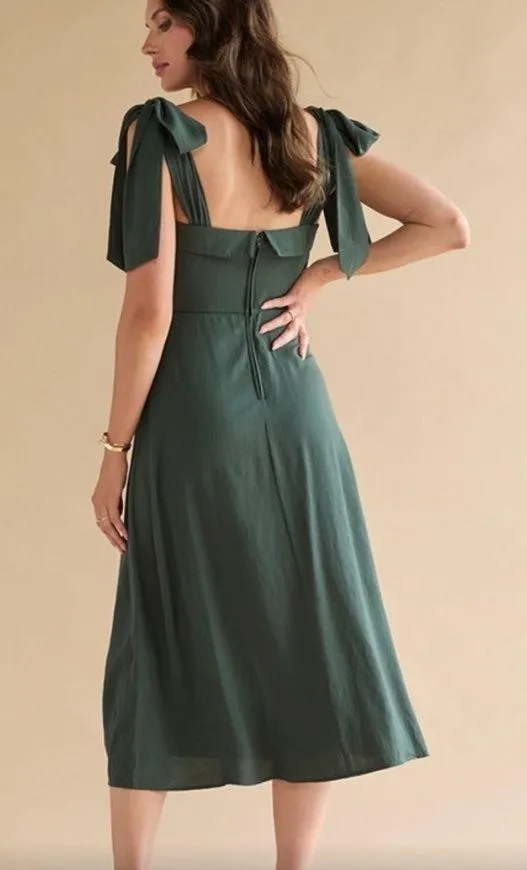 Francesca’s Collections Green Midi Dress - Image 2