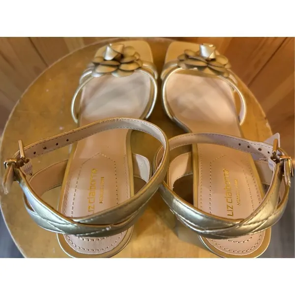 Liz Claiborne Hawes LT Gold size 8.5 heels nwt￼￼ - Image 5