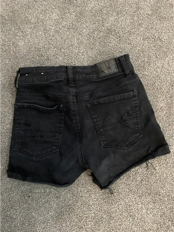 American Eagle Outfitters Shorts - Image 3