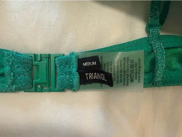Green Sparkle Triangl Top - Image 2