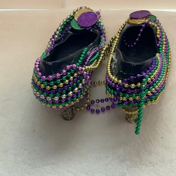 Mardi Gras Heels Purple Size 7.5 - Image 3