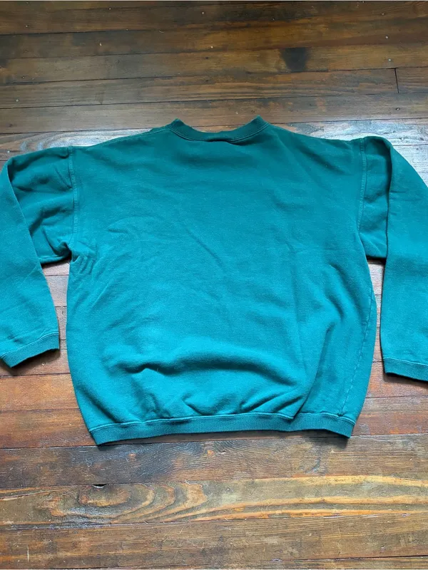 Vintage Disney Store Winnie the Pooh “Bundle O’ Joy” Crewneck Sweatshirt Green - Image 7