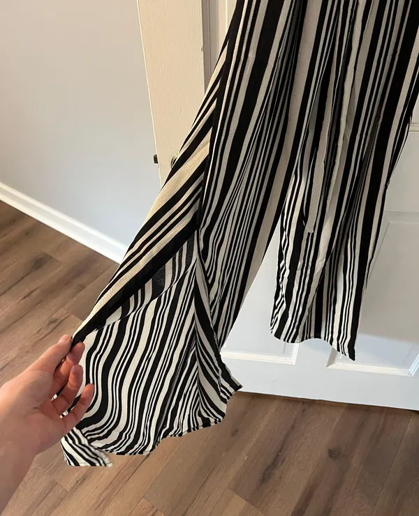 Black & White Jumpsuit Size L - Image 3