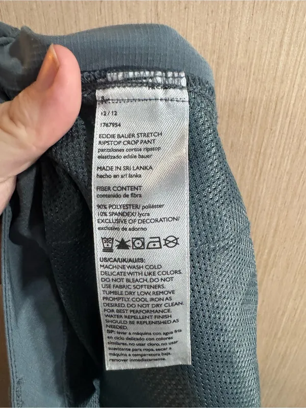 Women’s Eddie Bauer Grey Stretch Ripstop Crop Hiking Pants Size 12 - Image 6