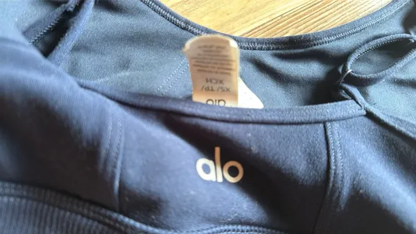 Alo Sports Bra XS Yoga - Image 2
