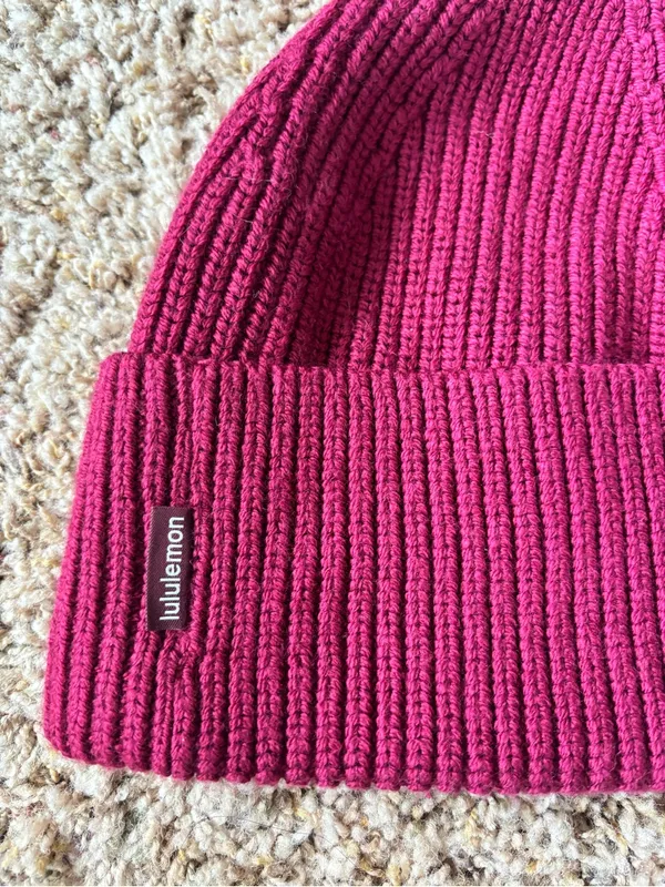 Merino Wool Ribbed Beanie Hat - Raspberry - Image 2