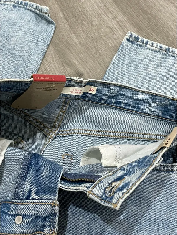 Levi’s Wide-Leg Baggy Jeans 94 - Image 5