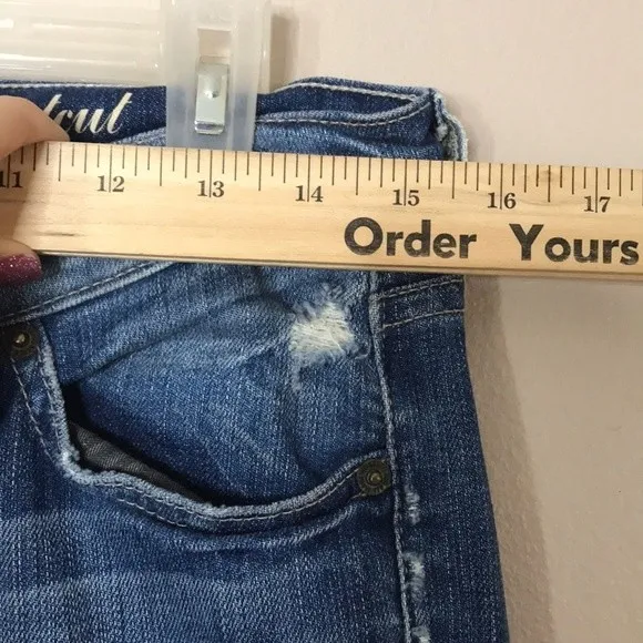 7 for all mankind distressed medium wash bootcut denim long denim jeans size 28‎ - Image 6