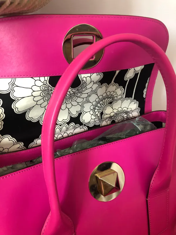 Kate Spade Hot Pink Crossbody Purse - Image 5