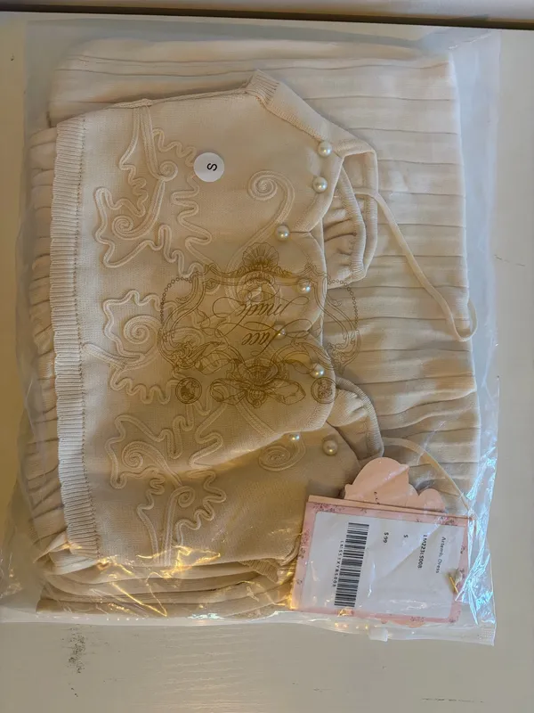 NEW LaceMade *Discontinued* Artemis Dress Size S - Image 13