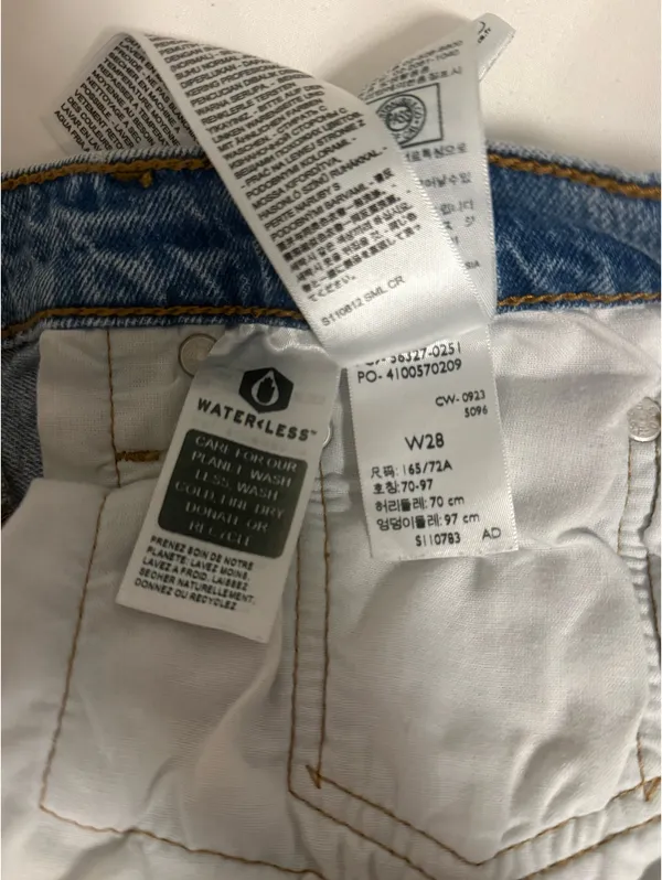 Levi’s 501 Shorts Denim High-Rise - Image 4