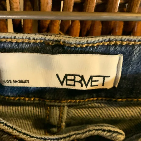 Vervet Distressed Jeans Size 25 - Image 2