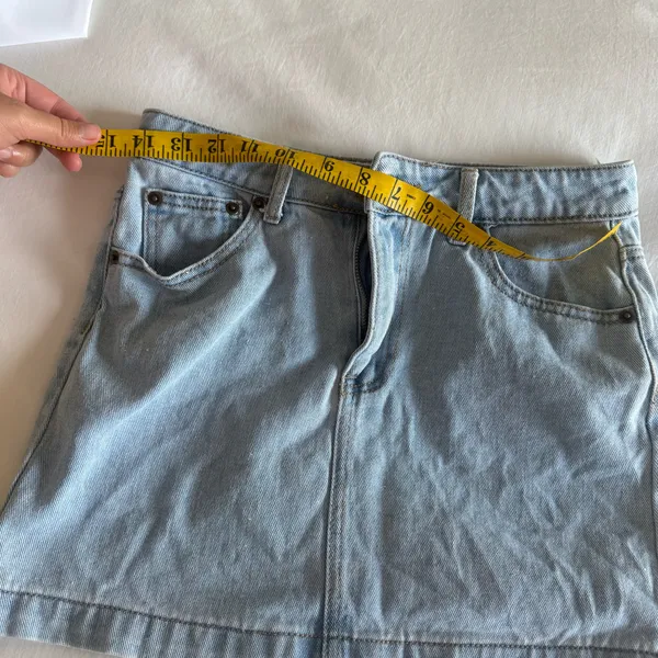 Forever 21 Mini Denim Skirt small  - Image 7