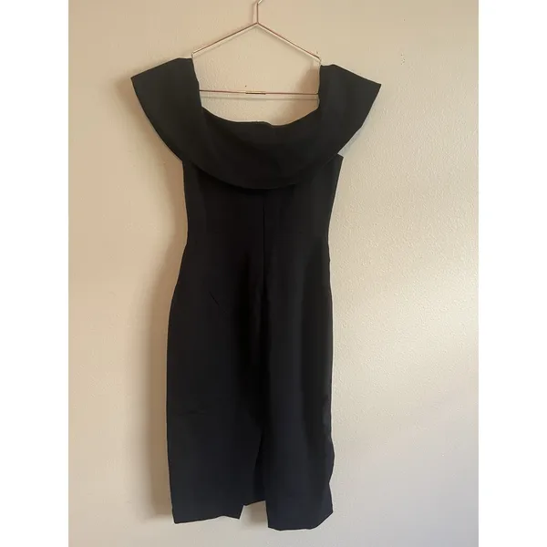 Aritzia Babaton Ruslan Off the Shoulder Black Midi‎ Dress Size 4 - Image 4