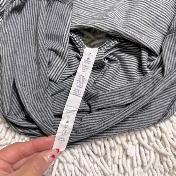LULULEMON Breezy Tank in Divided Stripe Heathered Light to Dark Grey / Slate 2 - Image 14
