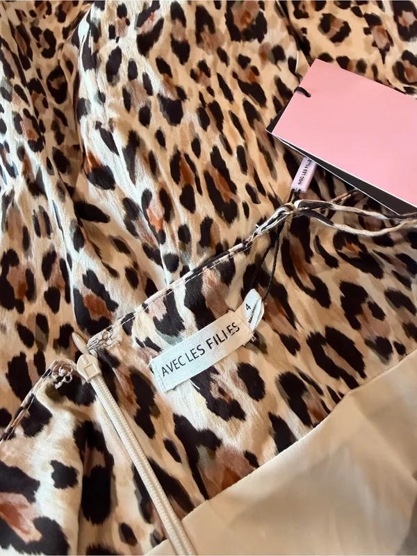 NWT Avec Les Filles Leopard Print Bodycon Mini Dress Size 4 Spaghetti Straps - Image 6