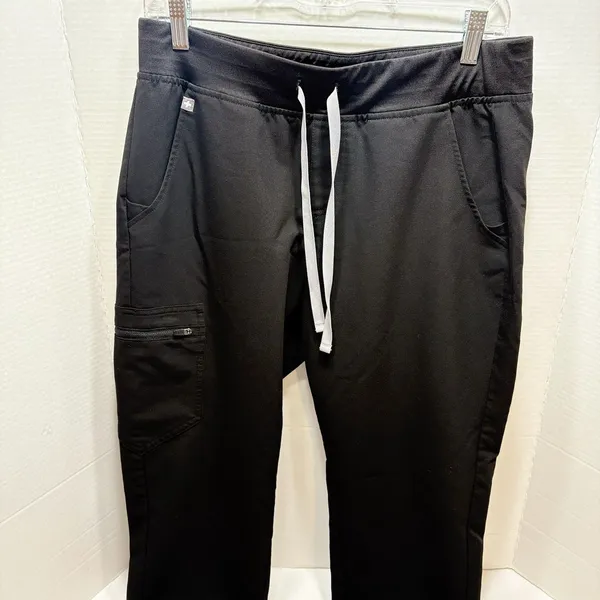 FIGS Technical Collection Zamora Pocket Scrub Pants In Black Size M Medical - Image 2