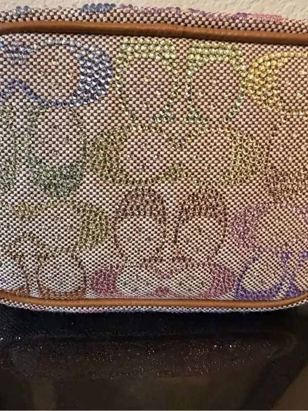 NWT SOLD OUT Coach Kisslock Bag 16 Crystal Signature Jacquard Rainbow Candy HTF - Image 2
