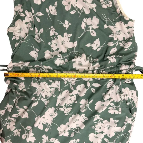 Baltic Born Margaux Wide‎ Leg Cinched Waist Dusty Green Floral Jumpsuit Small - Image 9
