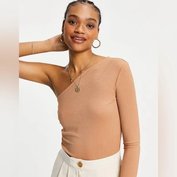 MNG Asymmetric Ribbed One Shoulder Long Sleeve Top M |‎ Neutral Soft Girl NWT - Image 12
