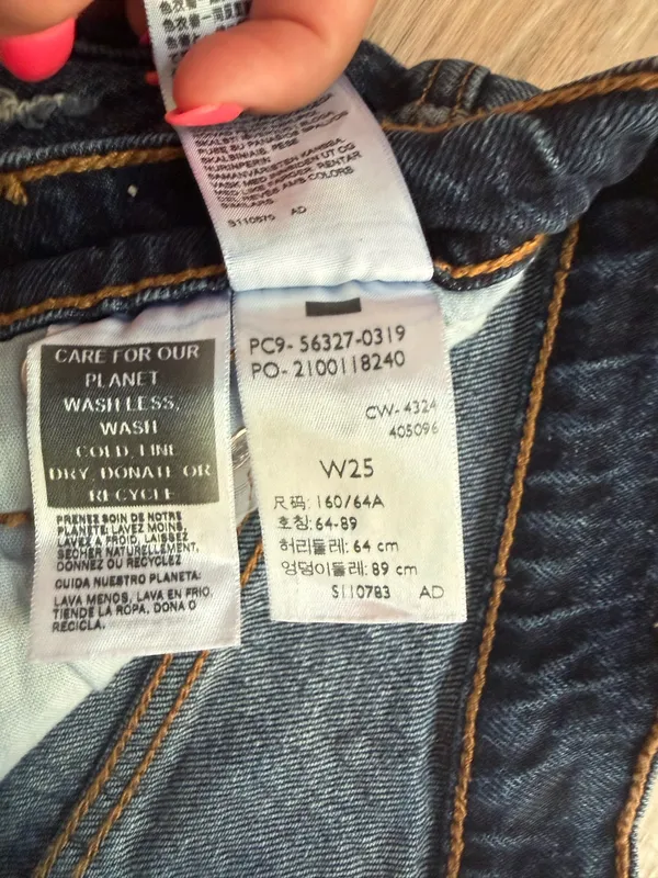 Levi’s 501 Shorts - Image 3