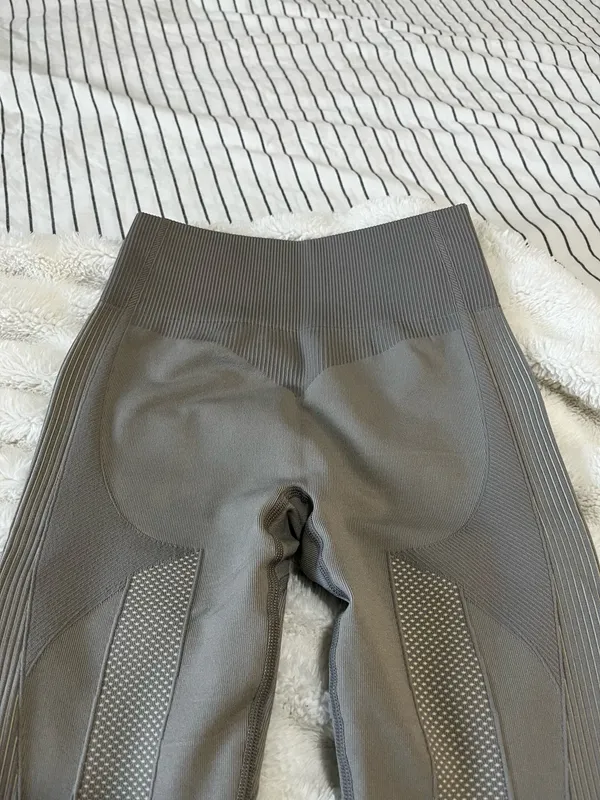 The giving movement active wear Gray - Image 5