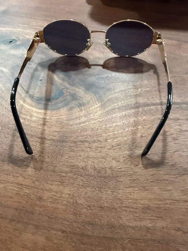 Sunglasses Gold - Image 3