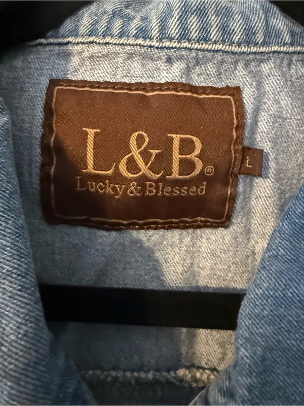 Lucky & Blessed Men's Light Blue Denim Jeans with Brown Label - Image 4